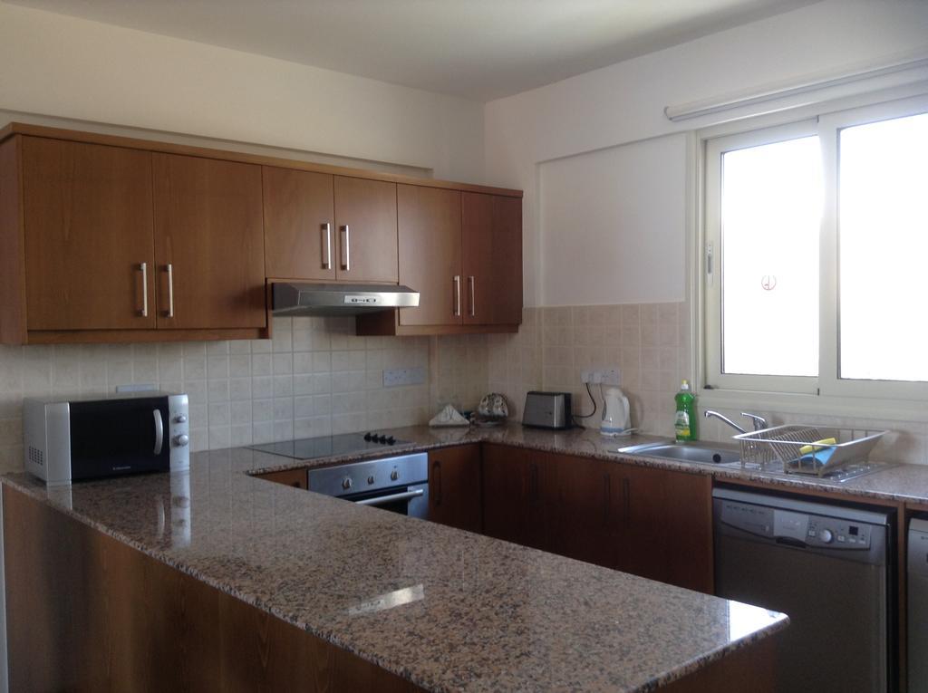 Adriana Holiday Resort Paphos Room photo