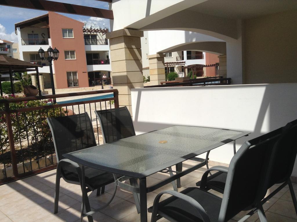 Adriana Holiday Resort Paphos Exterior photo