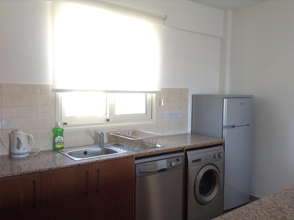 Adriana Holiday Resort Paphos Room photo