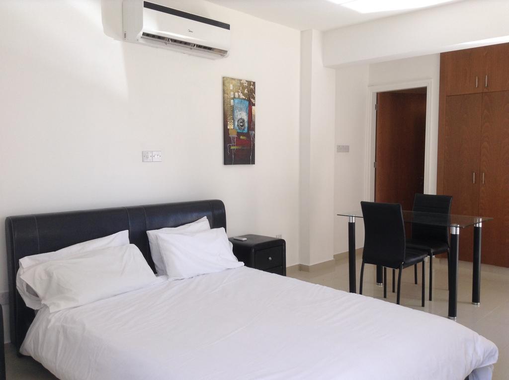Adriana Holiday Resort Paphos Room photo