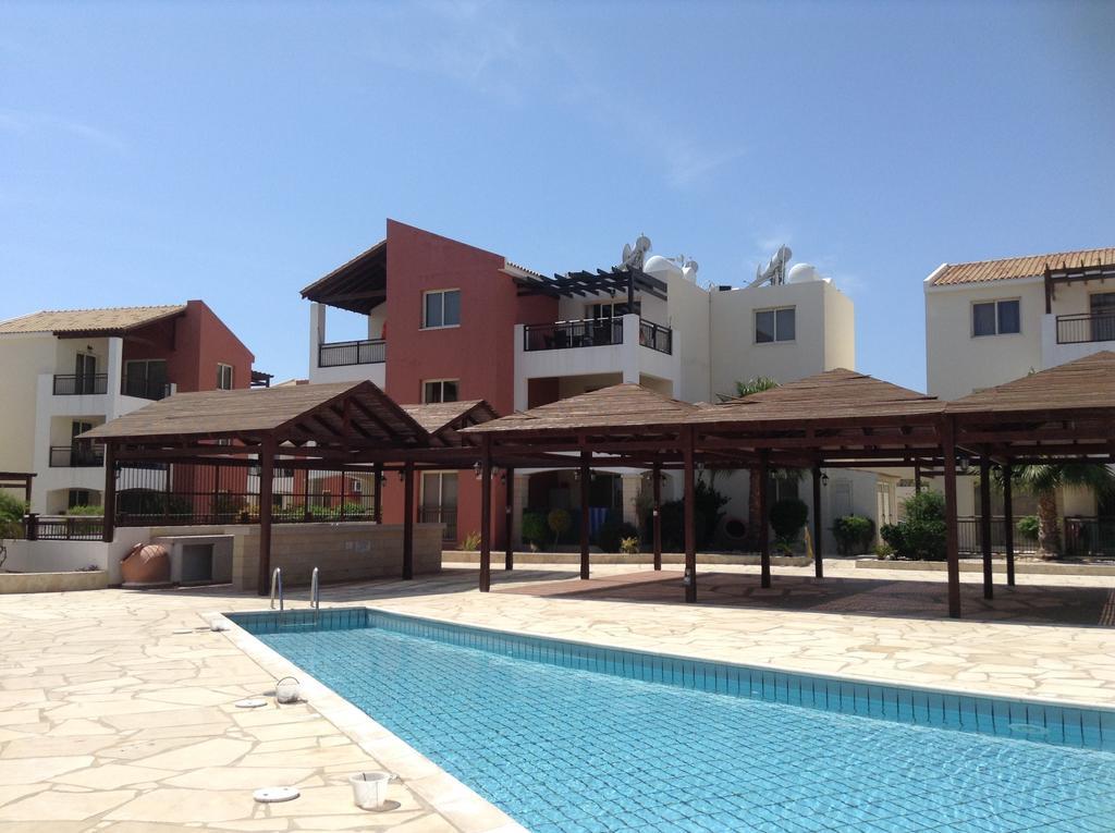 Adriana Holiday Resort Paphos Exterior photo