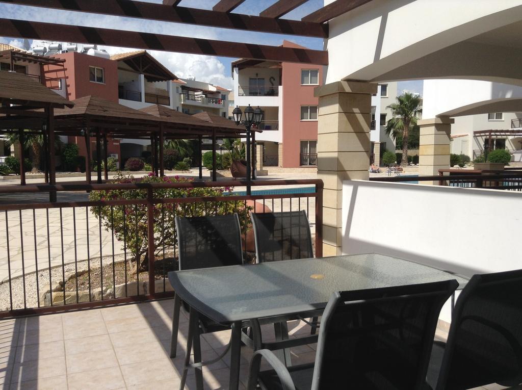 Adriana Holiday Resort Paphos Room photo