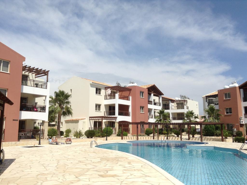 Adriana Holiday Resort Paphos Exterior photo